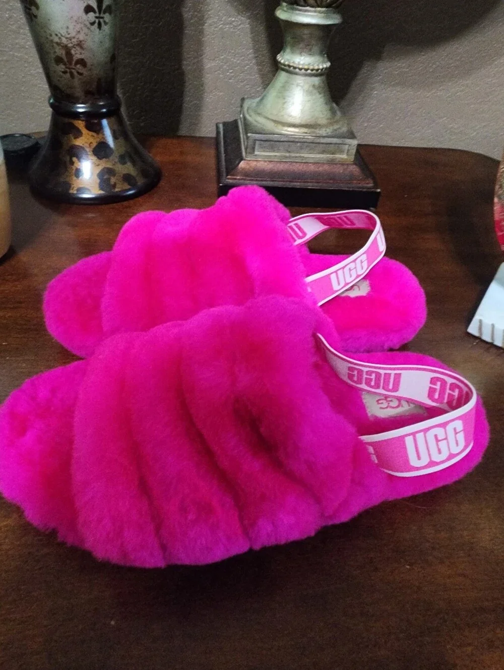UGG Kids  Hot Pink